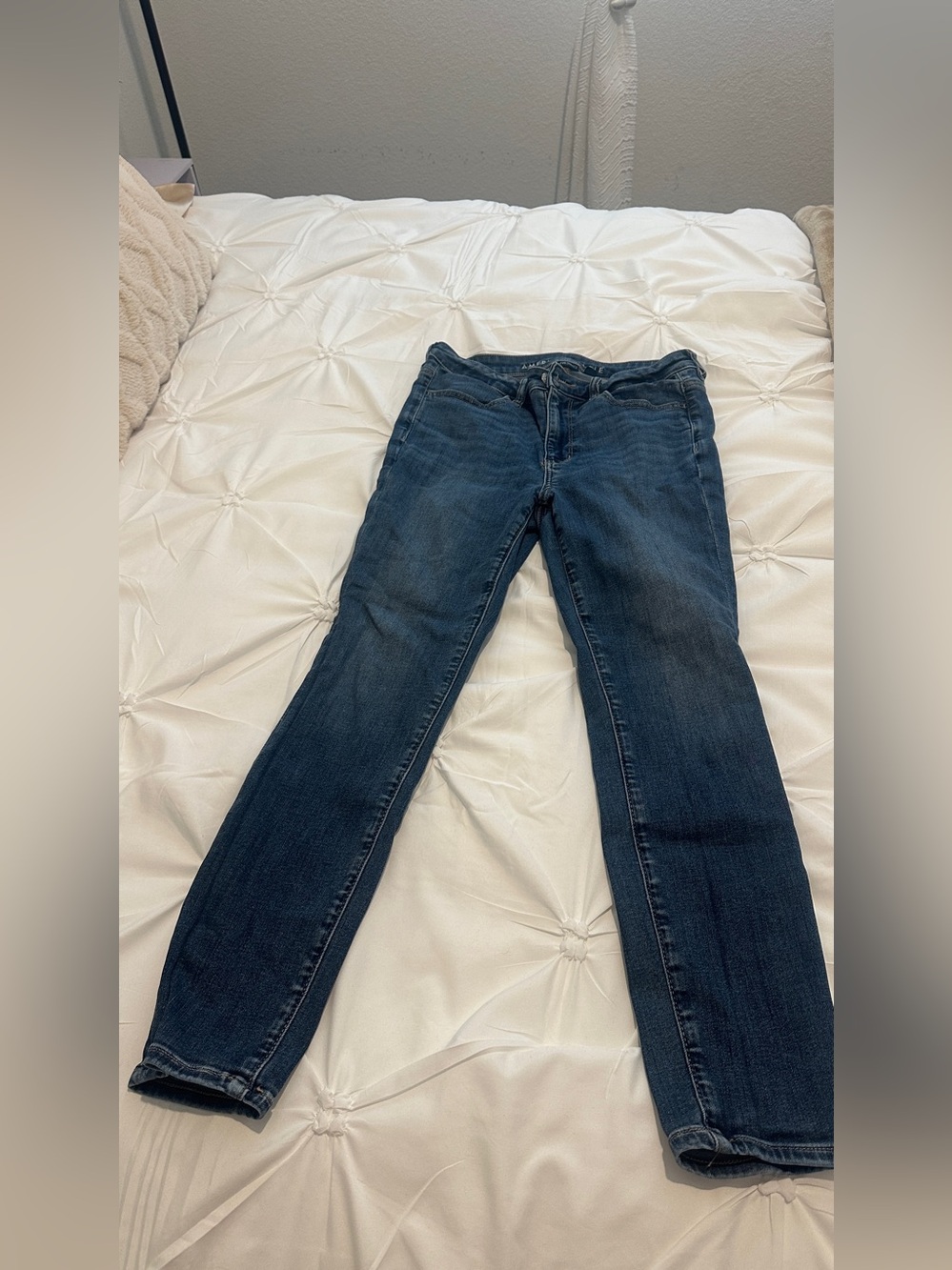 American Eagle Outfitters Women’s Dark Blue jeggings